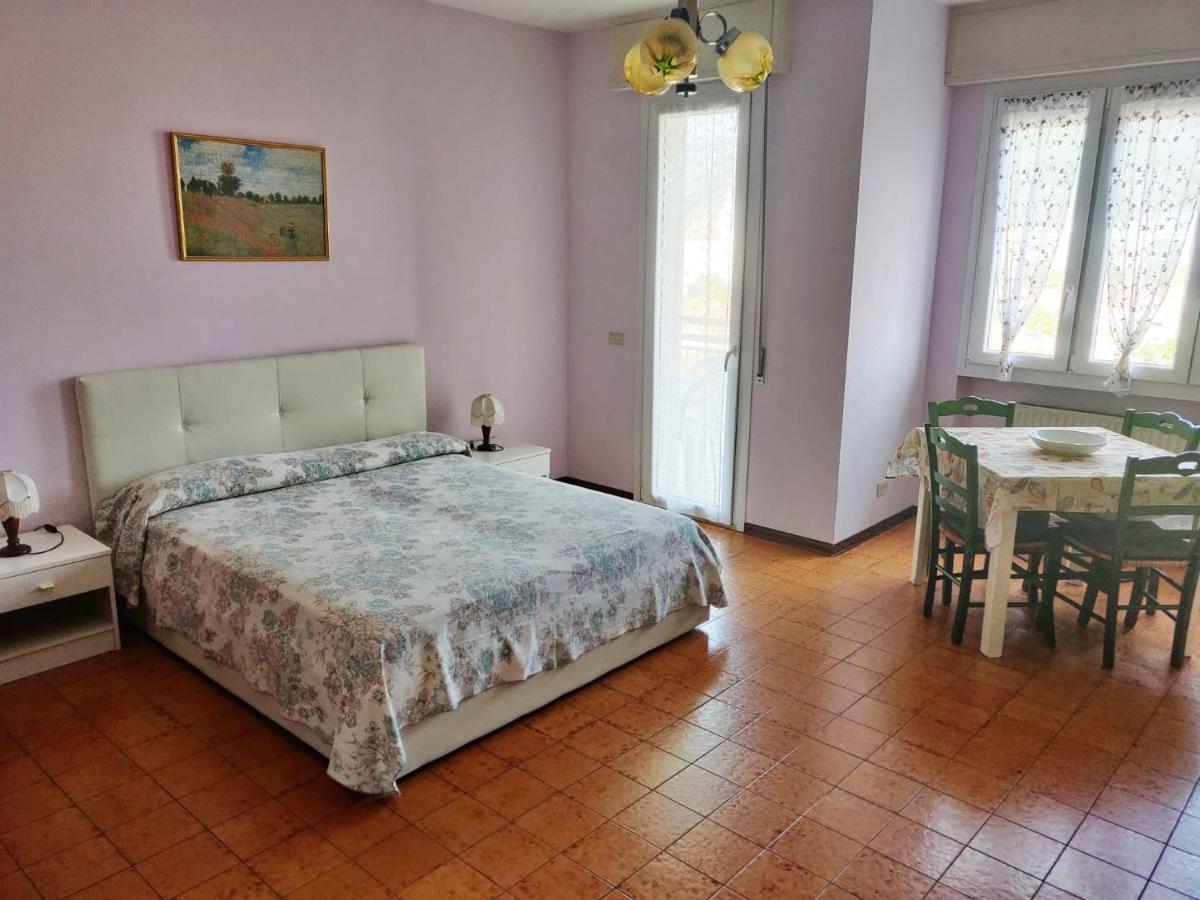 Ferienwohnung Residenza Il Poggio San Bartolomeo Al Mare Exterior foto
