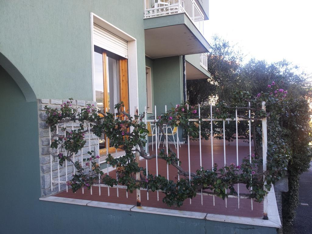 Ferienwohnung Residenza Il Poggio San Bartolomeo Al Mare Zimmer foto